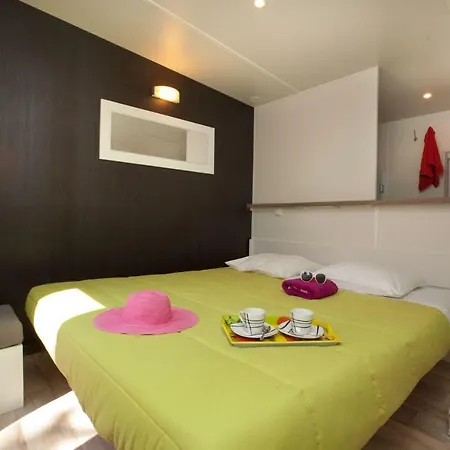Campsite Mobil Domaine De